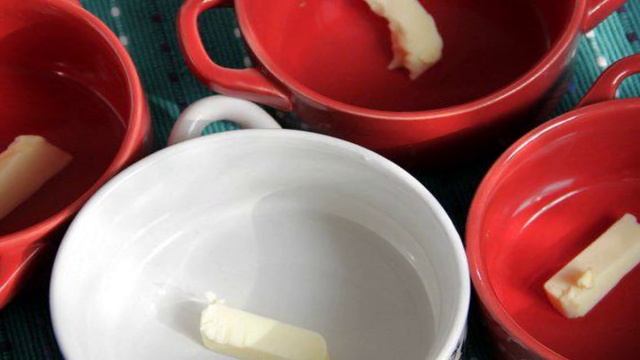 Горячие мини-запеканки с геркулесом, творогом, маком и абрикосами