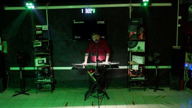 Караокке на песню группы Звери-Рома извини смотреть онлайн