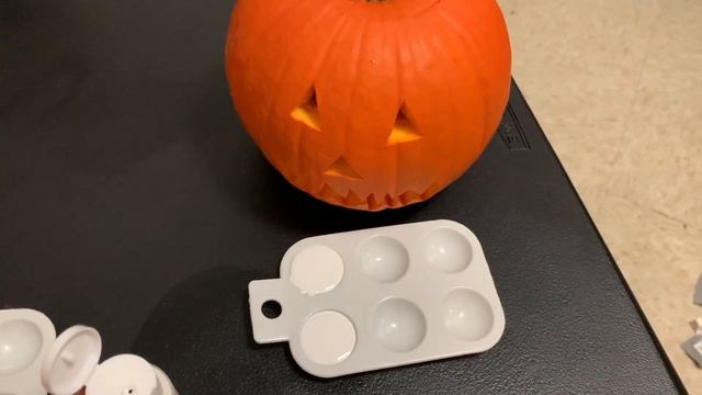 Learn with Noah how to Paint a pumpkin with Markers. Halloween Decoration for kids