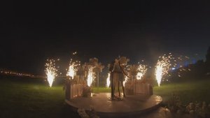 Фейерверк под My Heart Will Go On (из фильма «Титаник»)