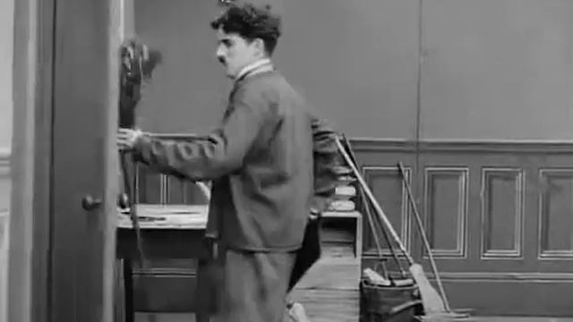 27 Чарли Чаплин Новый привратник Charlie Chaplin The New Janitor 1914 смотреть онлайн