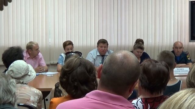 Встреча главы управы района Зюзино В.М. Фалеева 16 07 2014 I часть смотреть онлайн