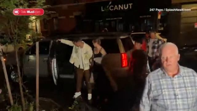 "Travis Kelce Sets the Record Straight: Courteous Act Towards Security Guard on Taylor Swift Date"