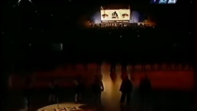 (Russian Teams) Dynamo Moscow vs Ak Bars Kazan 2000 Russian Anthem 02.04.2000 смотреть онлайн