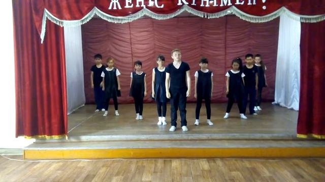 Танец"Дети войны"4б класс 29СШ