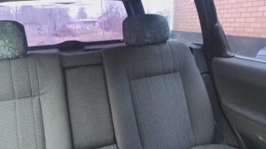 Как снимается заднее разделенное  сидение на Пассате Б3. Снимаем заднее сидение с Пассата Б3.