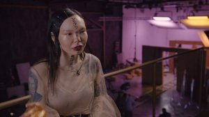 Арюна Тардис \ 8 женщин в кроссовках \ STREET BEAT