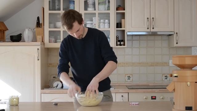 How to make Amazing & Simple gluten free sourdough bread