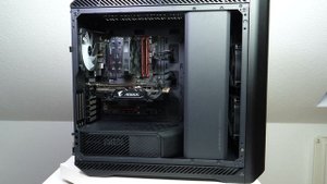 ausgepackt & angefasst: Jonsbo D500 - Oberklassegehäuse mit Layoutwechsel