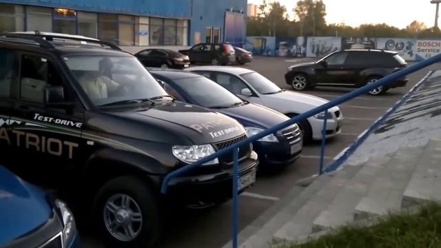 тойота против УАЗ ПАТРИОТ смотреть онлайн