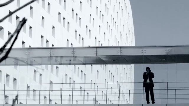 Equitone смотреть онлайн