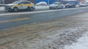 Москва валит снег 9 апреля утро