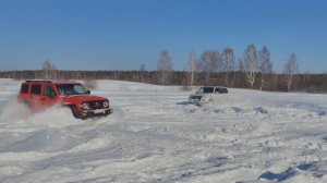 Батл 2024 года  Паджеро 4 vs Танк 300
(дубль с ютуба)