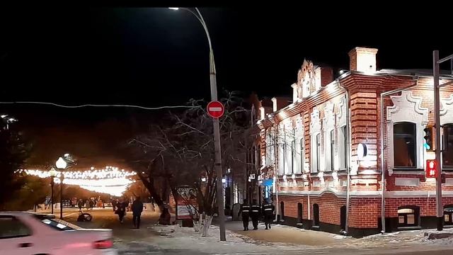 Петропавловск. Вечерняя прогулка по улице Ленина