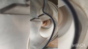 куда девать обрат? из сливок- масло, из обрата- деликатесный сыр Шевр.