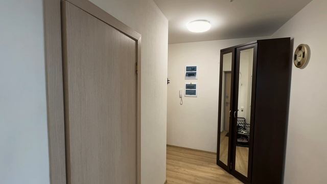 Академика Парина 45 - большая евро-двушка с ремонтом и мебелью в Екатеринбурге