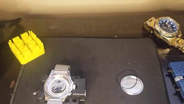 Invicta watch review, and in better battery change an O-ring maintenance /Watch review Wednesday