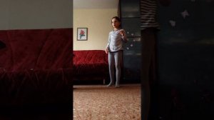 Как научится делать шпагат