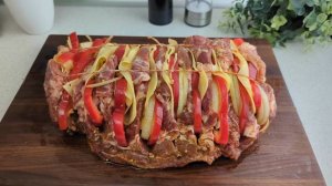 Особенный рецепт мяса на праздничный стол! Рецепт праздничной свинины с картошкой.