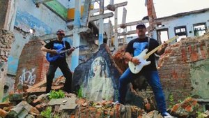 Группа"СЛЕДЫ НА ВОДЕ" песня"Следы на воде ".