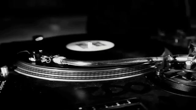 Emikae-Znasz mnie (Prod.Pecki) смотреть онлайн