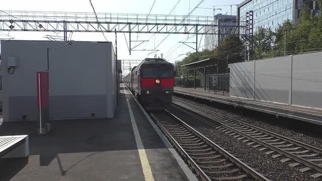 Тепловоз ТЭП70-0350 (ТЧЭ-14) с техническим поездом №5??? (п. №025А/026А Санкт-Петербург - Москва)