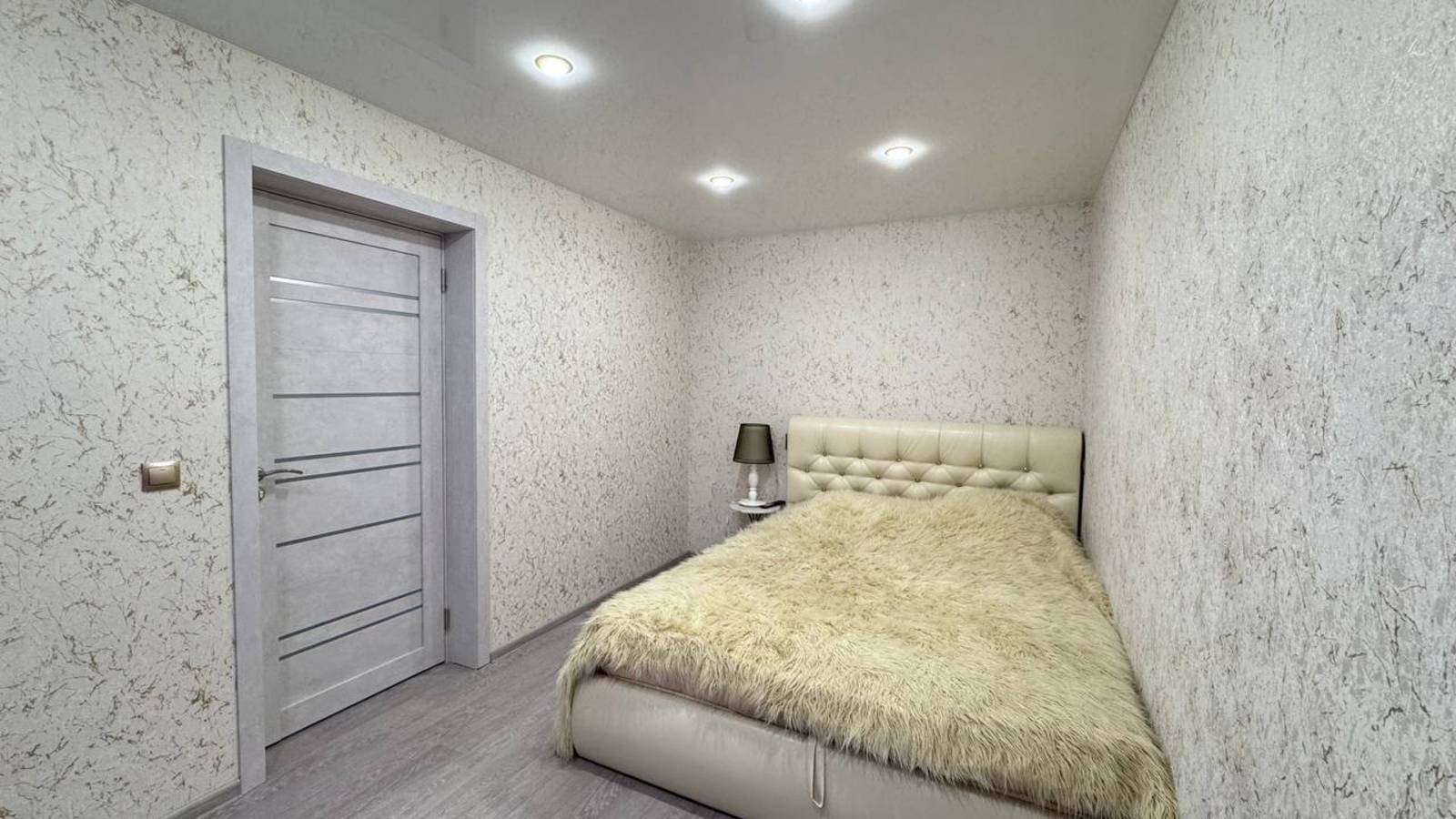 Продается 2 комнатная квартира в Южно-Сахалинске! смотреть онлайн