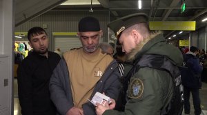 В Новосибирске более 300 мигрантов проверили на законность пребывания в России
