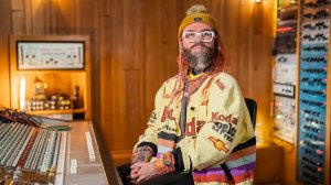 09. Vocal EQ, Bass Guitar Treatment, Sampling, Parallel Processing and Lead Guitar Focus