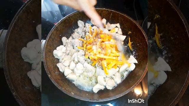 Рис с курицей в горшочке