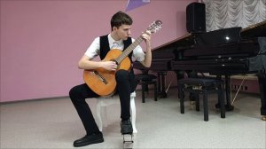 Серенков Егор. Е.Петерсбурский "Синий платочек" обработка С.Орехова.