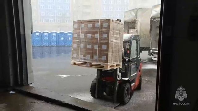 В Курскую область прибыла колонна гуманитарной помощи.