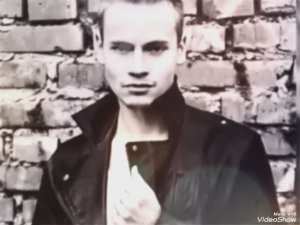 ...никто не пишет...