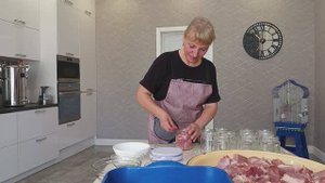 100. Готовим тушёнку. Садовые дорожки.