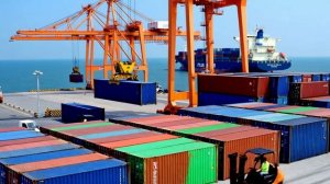 ПОГРУЗКА КОНТЕЙНЕРА // ФУТАЖ // Морской товарный порт