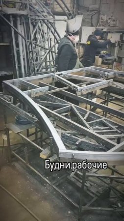 ТРУДОВЫЕ БУДНИ ТЕПЛИЦЫ