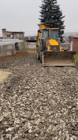 На стройплощадке auf der Baustelle  #shorts #стройка #baustelle #russlanddeutsche #любовь #diy