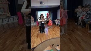 Праздник в садике 8 марта