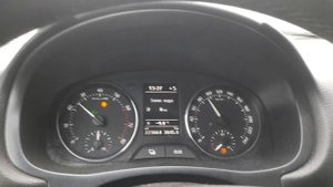 Сколько можно проехать на автомобиле без бензина