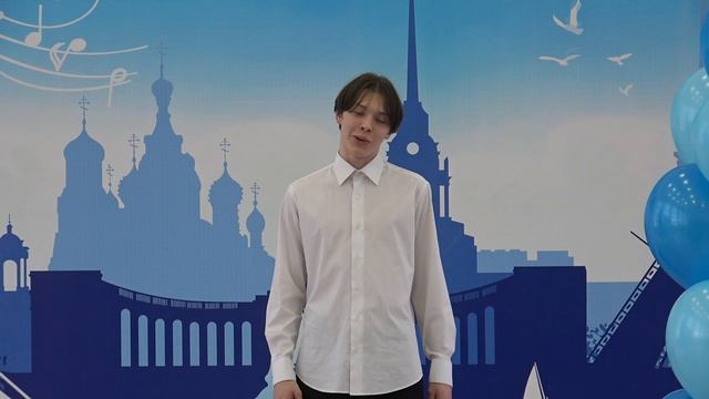 Стихотворение "О награде",  авт. А. Твардовский - чтец Гребенюк Игорь смотреть онлайн