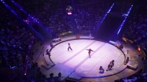 Круглая дорожка п/р И.Маскина. Акробаты на дорожке:
Большой Московский цирк