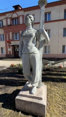 Эпически, монументально!