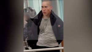 Неадекватный мужчина ворвался в челябинскую школу