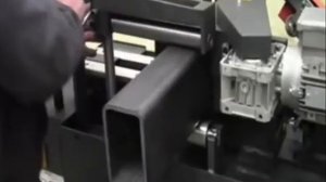 BMSO 230 - Автоматический ленточнопильный станок