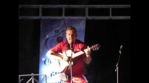 Усталый газик пилит степь