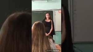 Девушка рассказала стих до слёз (про маму)