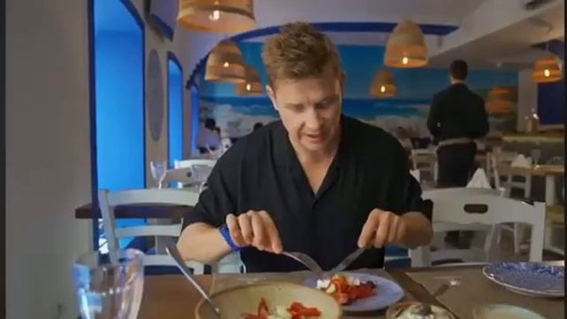 100_мест,_где_поесть_Порто_Миконос_на_СТС