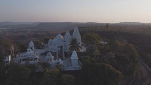 11925512-uhd_2560_1440_30fps