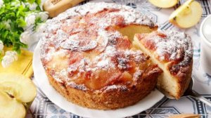 Шарлотка с яблоками в аэрогриле