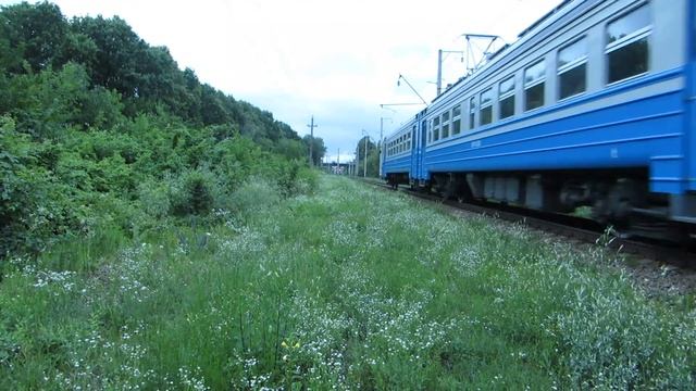 ЭР9Т-672 рейсом № 6310 Чернигов - Нежин.